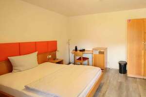 Sicheres Invest: Erdgeschosswohnung in Hotelkomplex mit eigener Terrasse und Tiefgarage – Die vollständige Adresse der Immobilie erhältst du vom Anbieter., 40599 Hassels, Düsseldorf – Vorschaubild 5