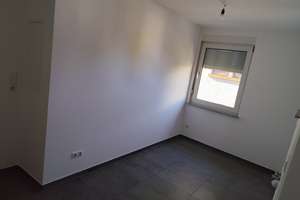 Neusanierte 2-Zimmer OG-Wohnung  – Die vollständige Adresse der Immobilie erhältst du vom Anbieter., 74080 Böckingen, Heilbronn – Vorschaubild 3