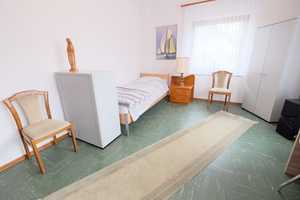Zweifamilienhaus mit zwei Garagen auf großem Grundstück – Kleve (Kreis) – Vorschaubild 14
