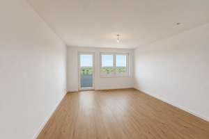 TOP Saniert!! 2-Zimmer-Wohnung mit Balkon in Köln-Chorweiler 12/1