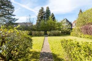 Sonnige 3,5-Zimmer mit Süd-Ost-Balkon, 25 m²-Hobbyraum und TG-Option in ruhiger Lage – Die vollständige Adresse der Immobilie erhältst du vom Anbieter., 22159 Farmsen-Berne, Hamburg – Vorschaubild 3