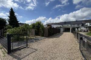 Großzügiges Reihenmittelhaus mit Nebengebäuden, Garten & Garage in Hückelhoven-Hilfarth – Die vollständige Adresse der Immobilie erhältst du vom Anbieter., 41836 Hückelhoven – Vorschaubild 1