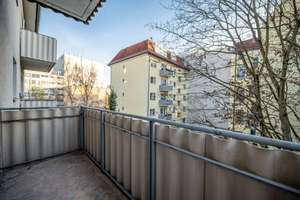 ⭐️ Wohnen an der Deutschen Oper - Sanierte 3 Zi Whg mit Aufzug, Balkon, EBK & optionaler Stellplatz – Die vollständige Adresse der Immobilie erhältst du vom Anbieter., 10585 Charlottenburg, Berlin – Vorschaubild 10