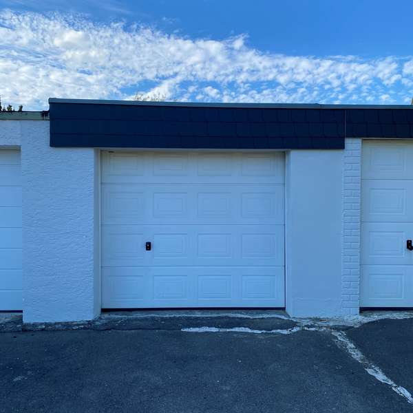 *** schönes Mittelreihenhaus mit Wintergarten - Garten u. Garage - in verkehrsberuhigter Lage **