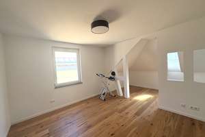 Großzügig, modern, besonders. 4,5-Zimmer-Wohnung in begehrter Kurparklage – Die vollständige Adresse der Immobilie erhältst du vom Anbieter., 70372 Cannstatt-Mitte, Stuttgart – Vorschaubild 9