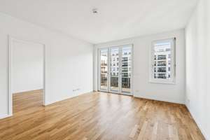 Lichtdurchflutete 3-Zimmer Wohnung in Berlin-Schmargendorf – Werner-Richard-Heymann-Platz 4, 14199 Schmargendorf, Berlin – Vorschaubild 1