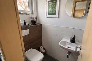 Attraktive 4-Zimmer-Doppelhaushälfte mit Parkett und Kamin in Leipzig Südwest  – Leipzig – Vorschaubild 18