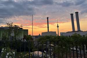 Traumhaft schönes 3-Zimmer Penthouse mit A/C, Aufdachterrasse und TG-Stellplatz in Mitte – 10179 Mitte (Ortsteil), Berlin – Vorschaubild 3