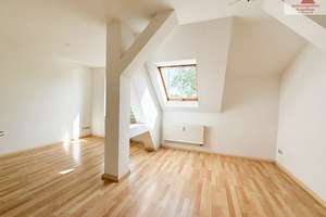 2-Raum-Dachgeschosswohnung am Chemnitzer Kaßberg!