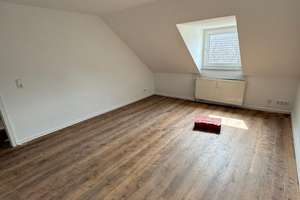 Zentrale 4-Zimmer-Wohnung – Klemens-Horn-Str. 30, 42655 Solingen-Mitte, Solingen – Vorschaubild 4