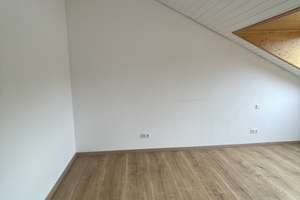Charmante 2-Zimmer Dachgeschosswohnung in Pforzheim-Buckenberg – Max-weber-str 8, 75177 Buckenberg, Pforzheim – Vorschaubild 11