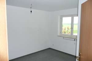 3-Zimmer-Wohnung mit Balkon in 89233 Neu-Ulm / Reutti – Neu-Ulmer Straße 24, 89233 Neu-Ulm – Vorschaubild 9