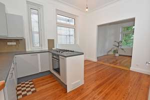 Property thumbnail 9