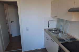*Schicke 3-Raum Wohnung mit Einbauküche wieder frei* – Ostheimstraße 8A, 4328 Leipzig – Vorschaubild 2