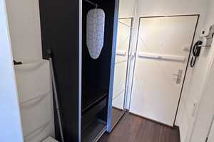 Voll-Möbliertes Apartment mit atemberaubender Aussicht | Aufzug – Luxemburgerstrasse 124, 50933 Köln – Vorschaubild 11