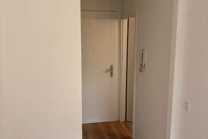Frisch saniertes, voll möbliertes Apartment mit Balkon in München-Giesing – Brecherspitzstraße 1, 81541 Obergiesing, München – Vorschaubild 7