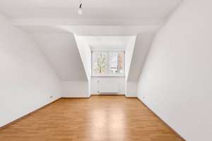 Zentrale Lage, neue Küche, helle Wohnung, 3 Zimmer – Reichsstraße 10, 44809 Hamme, Bochum – Vorschaubild 3