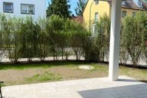 ERSTBEZUG mit GARTEN (Whg 1): Wunderschöne 3-Zimmer-Wohnung in kleinem Mehrfamilienhaus
