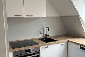 2,5-Zimmer-Dachwohnung mit Balkon und Tiefgaragenstellplatz in Ulm-Mitte – Die vollständige Adresse der Immobilie erhältst du vom Anbieter., 89073 Mitte, Ulm – Vorschaubild 9
