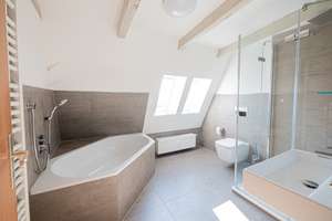 Top-Lage Dresden-Bühlau! Attraktive 3-Raum-Maisonette mit Balkon und Stellplatz - bezugsfrei! – Die vollständige Adresse der Immobilie erhältst du vom Anbieter., 1324 Bühlau/Weißer Hirsch, Dresden – Vorschaubild 17