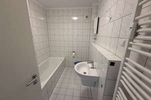Moderne 3-Zimmer-Wohnung mit Balkon – Kurfürstenstr. 9, 45138 Südostviertel, Essen – Vorschaubild 6
