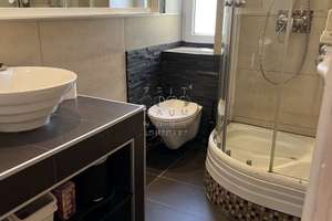 Property thumbnail 32