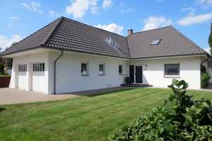 Geräumiges, günstiges und modernisiertes 5-Zimmer-Einfamilienhaus mit geh. Innenausstattung – Thedinghauser Straße 30, 27321 Verden (Kreis) – Vorschaubild 1