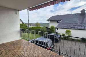 2-Zimmer Wohnung mit Balkon in Langscheid