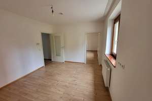 Renovierte 2-Zimmer-Wohnung in Augsburg-Lechhausen – Ernst-Moritz-Arndt-Straße 23-25, 86167 Lechhausen-West, Augsburg – Vorschaubild 8