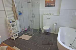 Traumhafte Stadtvilla mit großer Terrasse und Garten zu verkaufen – Alter Berg 26, 28857 Syke – Vorschaubild 16
