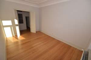 BESTES NORDEND: 4-Zi.-STIL-ALTBAU m. gr. BALKON, DIELENBODEN, FLÜGELTÜR, EBK, WANNENBAD – Die vollständige Adresse der Immobilie erhältst du vom Anbieter., 60318 Nordend-West, Frankfurt am Main – Vorschaubild 10