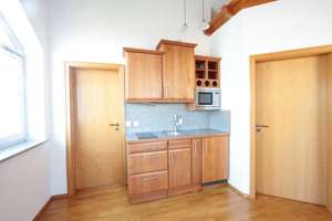 Große Villenhälfte mit Einliegerwohnung + MIT ALPENBLICK + 6 Zimmern + Hobbyraum + großem Garten – Die vollständige Adresse der Immobilie erhältst du vom Anbieter., 80999 Untermenzing, München – Vorschaubild 30
