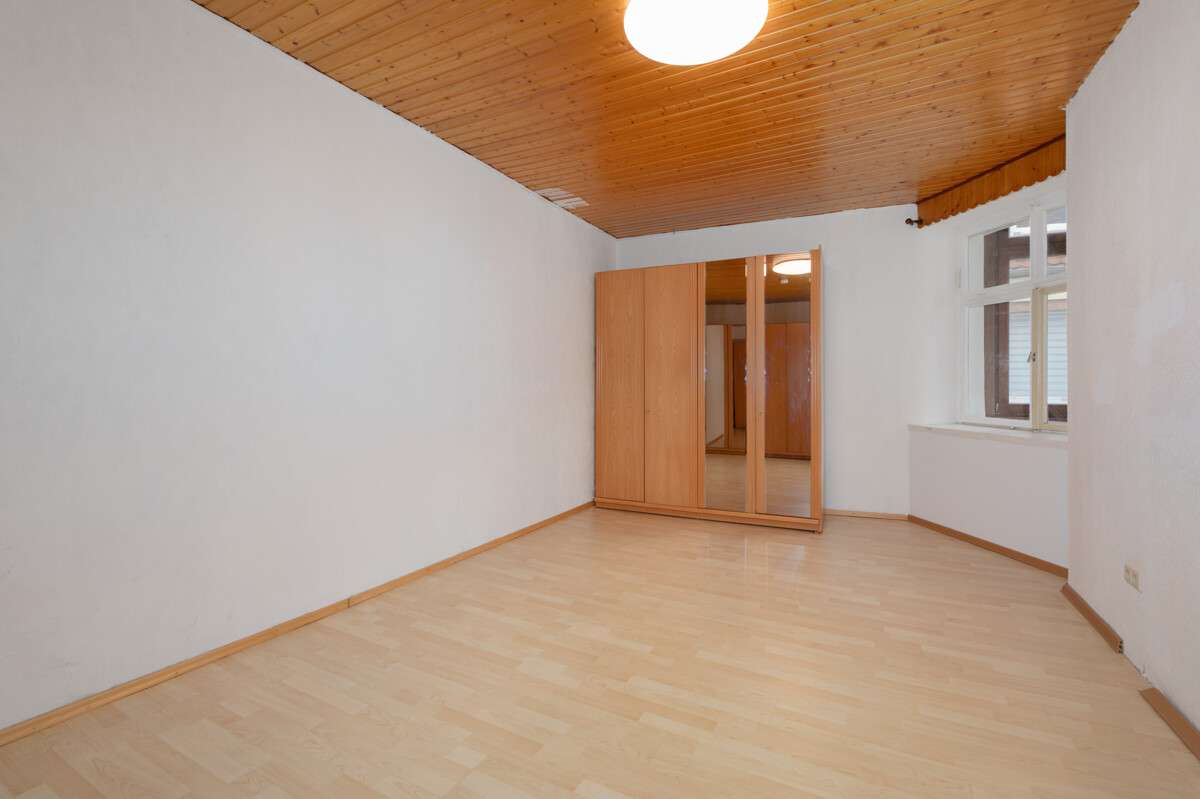 Immobilie in Pforzheim - Große 3-Zimmerwohnung im Herzen Pforzheimer Nordstadt! - Bild 0