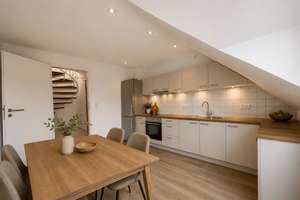 Wohnen auf zwei Ebenen! Helle Maisonettewohnung mit Balkon und Garage in Köln-Mengenich – 50829 Bocklemünd/Mengenich, Köln – Vorschaubild 6