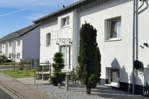 Modernisiertes 5-Parteienhaus mit Neubau-Doppelhaushälfte in ruhiger Lage – Die vollständige Adresse der Immobilie erhältst du vom Anbieter., 63594 Hasselroth – Vorschaubild 15