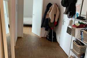 Moderne 2-Zimmer-Wohnung mit Loggia und Tiefgaragenstellplatz – Ludwig-Erhard-Allee 10, 76131 Karlsruhe – Vorschaubild 3