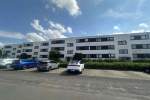 Modern I Stilvoll I Hell I ETW zum Sofortbezug in Bestlage Braunschweigs mit Balkon und Einbauküche – Friedrich-Löffler-Weg 55, 38116 Lehndorf-Watenbüttel, Braunschweig – Vorschaubild 2