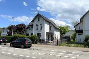 Große Villa in Ahrensburg zu verkaufen mit Anbau und zwei Wohncontainern! – Stormarn (Kreis) – Vorschaubild 4