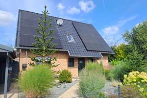 hochwertiges 4-Zimmer-Einfamilienhaus (KfW 70) mit PV-Anlage, Außenpool und Doppelcarport – Die vollständige Adresse der Immobilie erhältst du vom Anbieter., 21641 Apensen – Vorschaubild 3