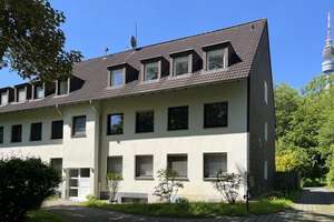 Stilvoll Wohnen am Westfalenpark: Teilmöblierte 3-Zimmer-Wohnung mit Balkon – Die vollständige Adresse der Immobilie erhältst du vom Anbieter., 44141 Westfalendamm, Dortmund – Vorschaubild 2