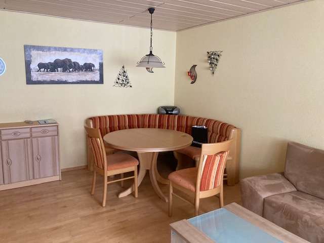 Immobilie in Langweid am Lech - Solide 2-Zimmerwohnung mit Südbalkon - bevorzugt an Kapitalanleger - Bild 0