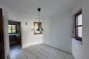 Sonnige DHH mit großem Garten, Terrasse & viel Platz in begehrter Wohnlage von München-Neuried – Forstenriederstraße 5, 82061 Neuried – Vorschaubild 6