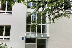 Sonnige 2-Zimmer Erdgeschosswohnung mit Terrasse in München Mittersendling – Liesel-Beckmann-Straße 11, 81369 Mittersendling, München – Vorschaubild 2