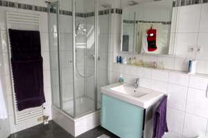 exclusive Dachgeschosswohnung mit Galerie in Bestlage Waldtrudering – von-Gravenreuth-Str. 8, 81827 Waldtrudering, München – Vorschaubild 6