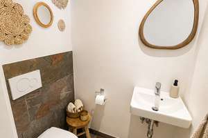 HIDDEN LOFT MAINZ – 175 qm zentrales Refugium, völlig ruhig, 30 qm Patio, 100 qm Wohn-Koch-Ess-Loft, – Parcusstraße 4, 55116 Altstadt, Mainz – Vorschaubild 16
