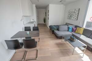 Extrem helles Apartment inkl. Luxusmöbel an der Theresienwiese – Hermann-Lingg-Straße 16, 80336 Sankt Paul, München – Vorschaubild 5