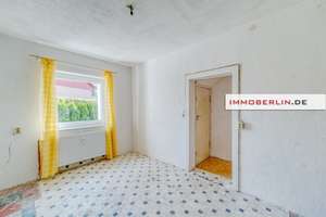IMMOBERLIN.DE - Großes Ein-/Zweifamilienhaus mit Südgarten in ruhiger Rudower Lage – Die vollständige Adresse der Immobilie erhältst du vom Anbieter., 12355 Rudow, Berlin – Vorschaubild 3
