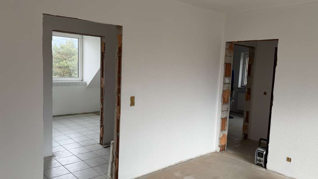 Immobilie in Sülzetal - Schöne 3 Zimmer Wohnung mit Garage zu verkaufen - Bild 4