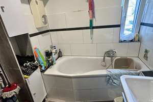 Große 3-Zimmer-Wohnung mit zwei Bädern und Gäste-WC – Die vollständige Adresse der Immobilie erhältst du vom Anbieter., 44866 Günnigfeld, Bochum – Vorschaubild 5