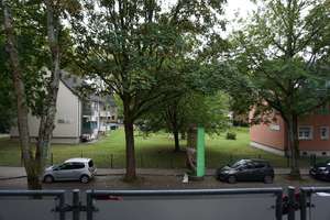 Gemütliche 3,5 Zimmer in Altenessen-Süd – Bj. 2000, ideal für Paare oder kleine Familien + Balkon – 45326 Altenessen-Süd, Essen – Vorschaubild 6